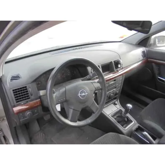 OPEL VECTRA C BERLINA '2003 CLUB DORADO