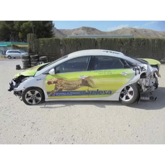 HYUNDAI I40 '2013 STYLE BLUE BLANCO