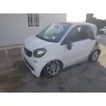 SMART FORTWO COUPE '2019 ELECTRIC DRIVE / EQ PULL&BEAR (453.391) BLANCO