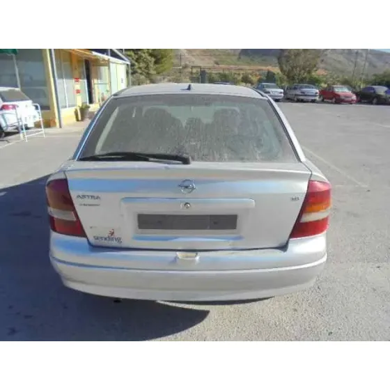 OPEL ASTRA G BERLINA '2002 CLUB GRIS