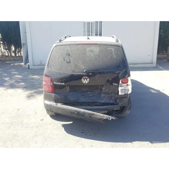 VOLKSWAGEN TOURAN (1T2) '2009 ADVANCE NEGRO