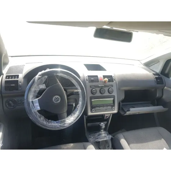 VOLKSWAGEN TOURAN (1T2) '2009 ADVANCE NEGRO