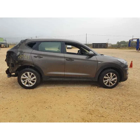 HYUNDAI TUCSON '2019 SLE MILD-HYBRID 2WD GRIS OSCURO