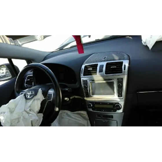 TOYOTA AVENSIS (T27) '2012 COMFORT GRIS