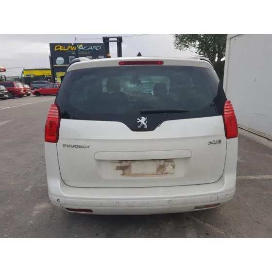 PEUGEOT 5008 '2011 PREMIUM BLANCO