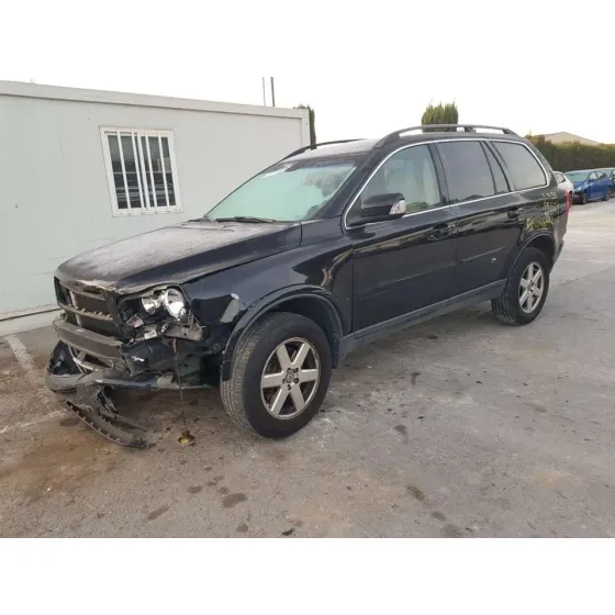 VOLVO XC90 '2007 D5 EXECUTIVE (7 ASIENTOS) (136KW) NEGRO