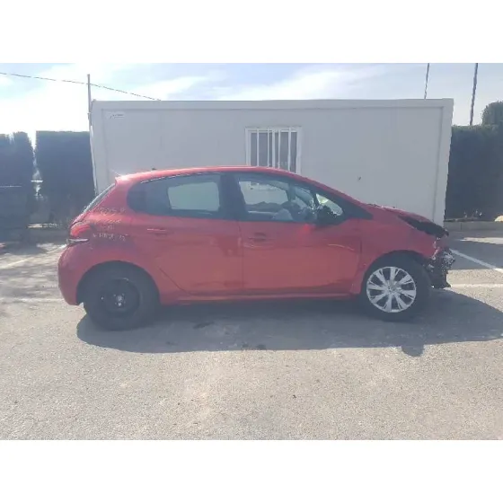 PEUGEOT 208 '2018 STYLE ROJO