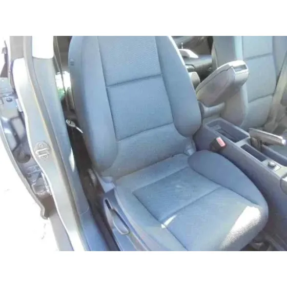 AUDI A3 SPORTBACK (8P) '2005 2.0 FSI AMBIENTE GRIS