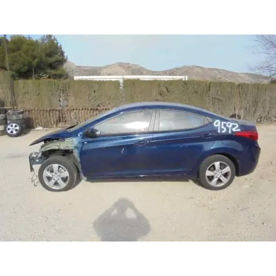 HYUNDAI ELANTRA (MD) '2011 CONFORT AZUL