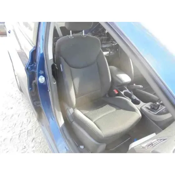 HYUNDAI ELANTRA (MD) '2011 CONFORT AZUL