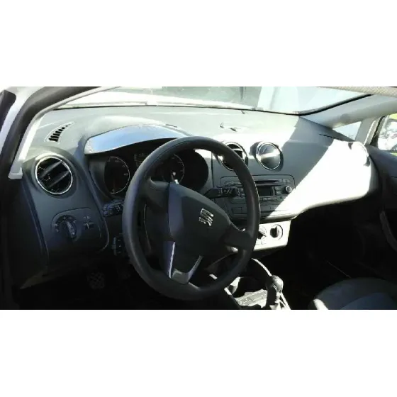 SEAT IBIZA (6J5) '2015 REFERENCE I-TECH 30 ANIVERSARIO BLANCO