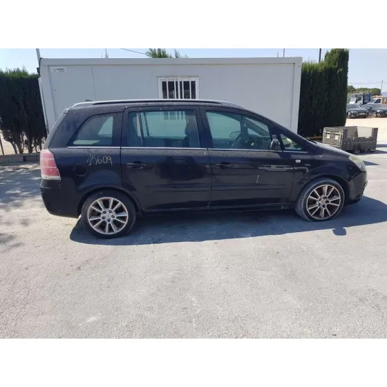 OPEL ZAFIRA B '2006 COSMO NEGRO