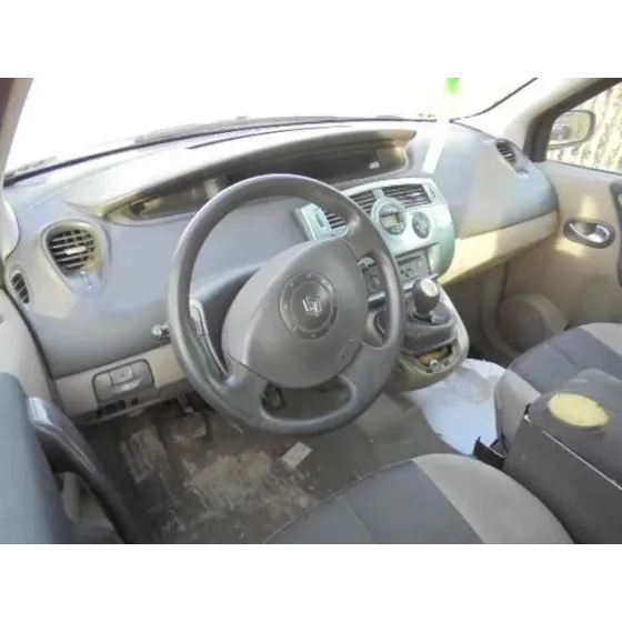 RENAULT SCENIC II '2003 AUTHENTIQUE VERDE