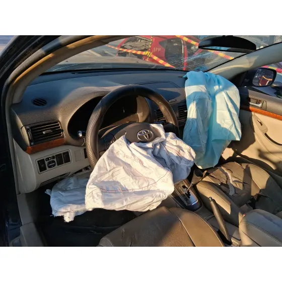 Toyota AVENSIS SEDAN (_T25_) 2003