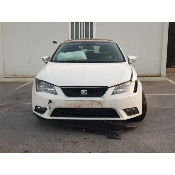 SEAT LEON (5F1) '2013 REFERENCE BLANCO