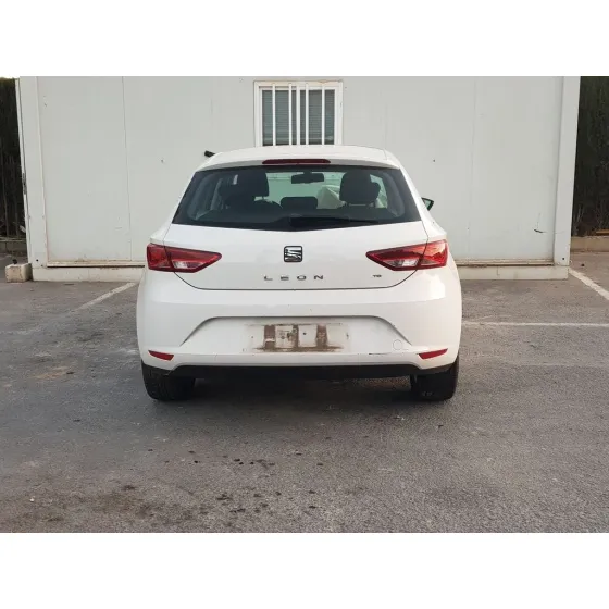 SEAT LEON (5F1) '2013 REFERENCE BLANCO