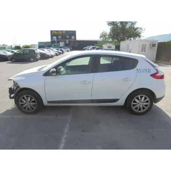 RENAULT MEGANE III BERLINA 5 P '2011 BUSINESS BLANCO
