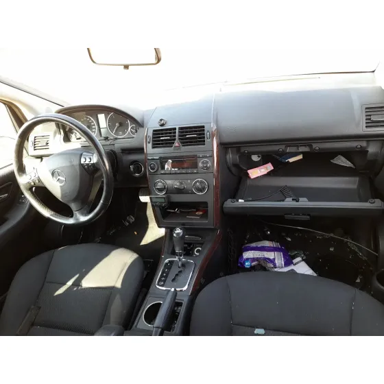 Mercedes-Benz CLASE A (W169) 2004