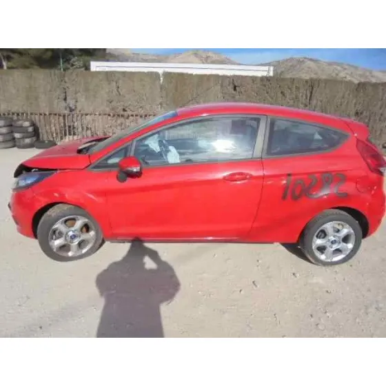 FORD FIESTA (CB1) '2009 AMBIENTE ROJO