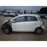 TOYOTA YARIS '2011 ACTIVE BLANCO