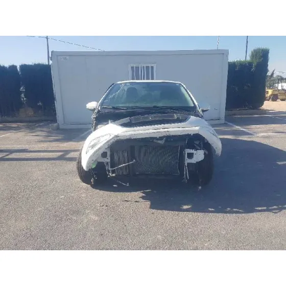 PEUGEOT 208 '2018 STYLE BLANCO