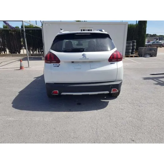 PEUGEOT 2008 (--.2013->) '2016 GT LINE BLANCO