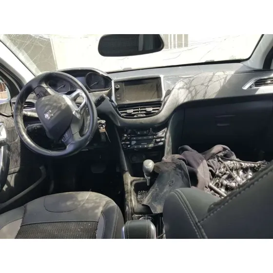 PEUGEOT 2008 (--.2013->) '2016 GT LINE BLANCO