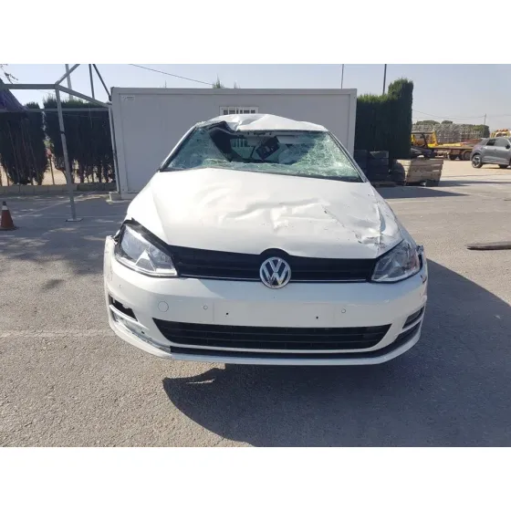 VOLKSWAGEN GOLF VII LIM. (5G1) '2016 ADVANCE BLUEMOTION BLANCO