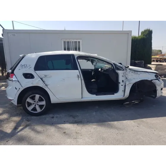 VOLKSWAGEN GOLF VII LIM. (5G1) '2016 ADVANCE BLUEMOTION BLANCO