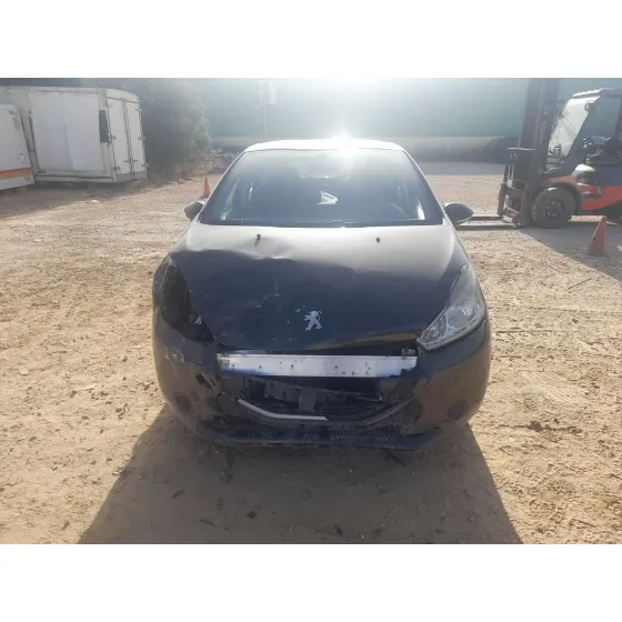 Peugeot 208 I (CA_, CC_) 2012