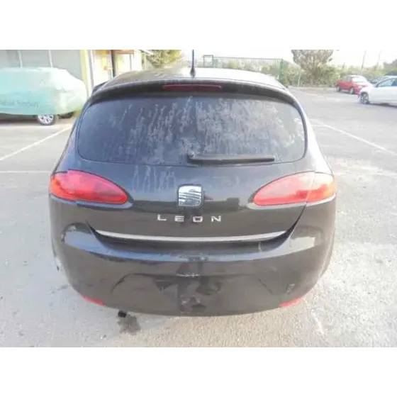SEAT LEON (1P1) '2005 REFERENCE NEGRO