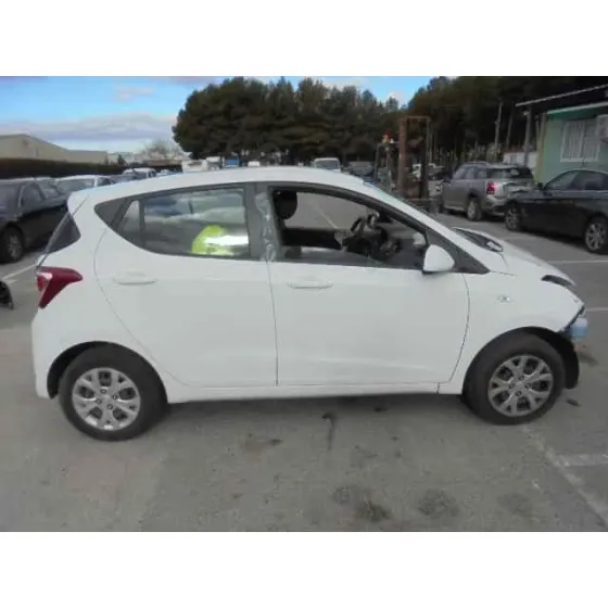 HYUNDAI I10 '2018 CLASSIC BLANCO