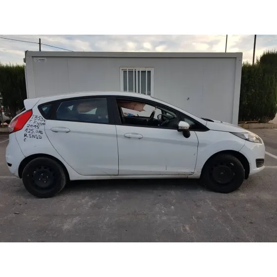 FORD FIESTA (CCN) '2015 TREND BLANCO