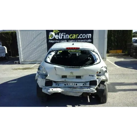PEUGEOT 208 '2013 ACTIVE BLANCO
