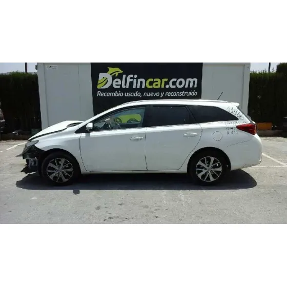TOYOTA AURIS TOURING SPORTS (E18) '2014 ADVANCE BLANCO