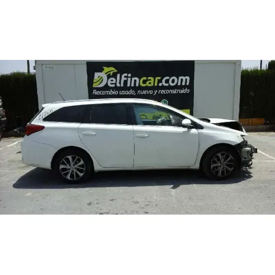 TOYOTA AURIS TOURING SPORTS (E18) '2014 ADVANCE BLANCO