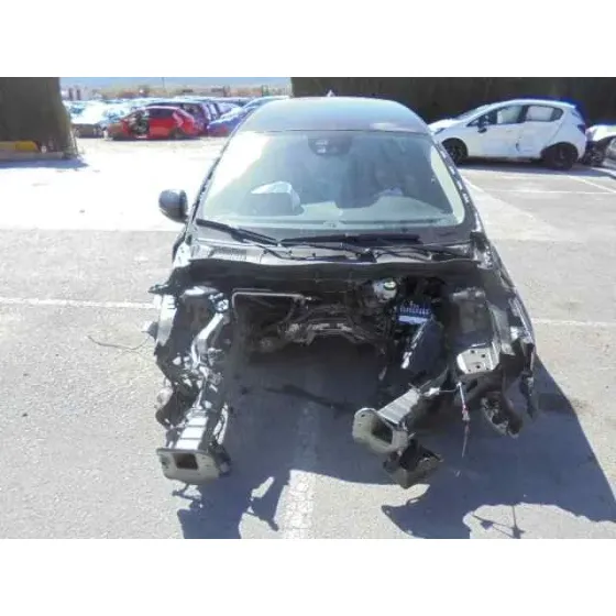 VOLVO V40 '2017 INSCRIPTION NEGRO