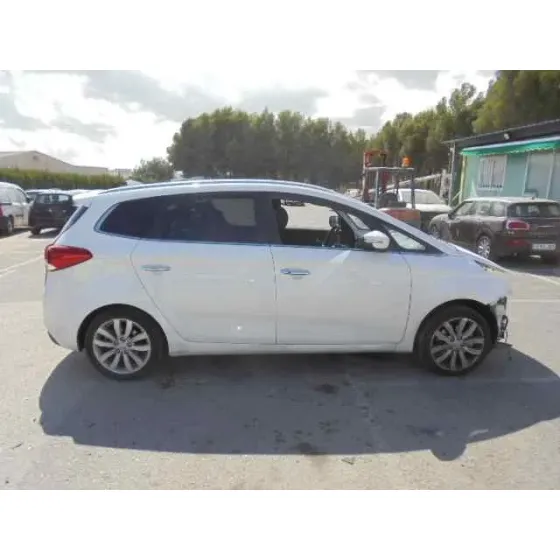 KIA CARENS ( ) '2015 DRIVE BLANCO