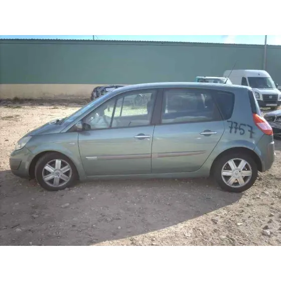 RENAULT SCENIC II '2004 AUTHENTIQUE VERDE