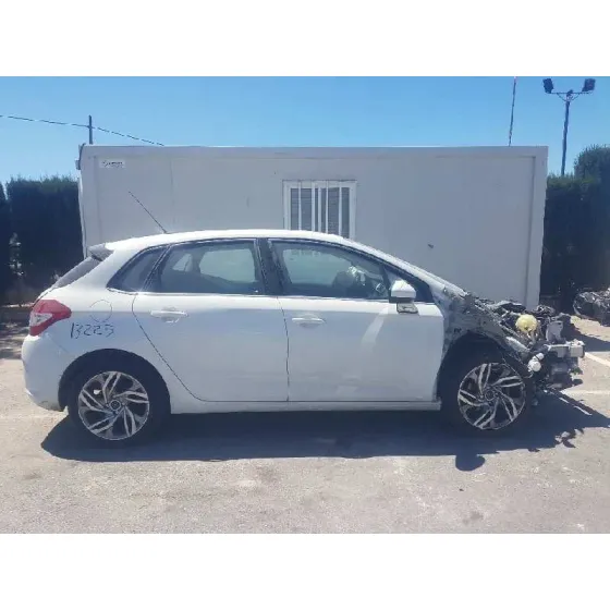 CITROEN C4 LIM. '2012 WHITE ATTRACTION BLANCO