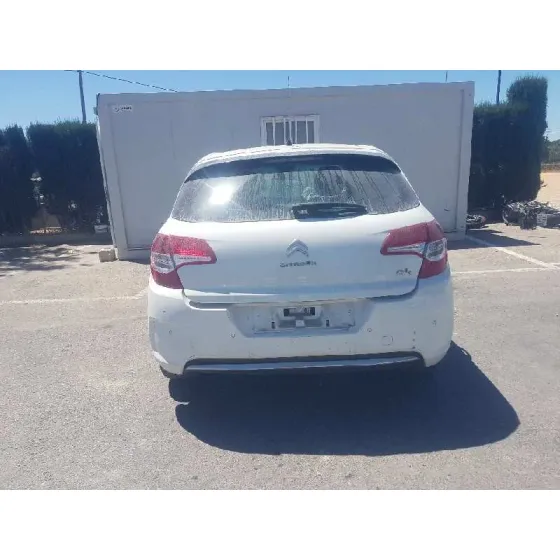 CITROEN C4 LIM. '2012 WHITE ATTRACTION BLANCO