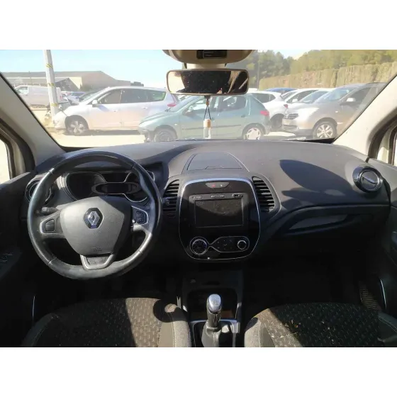 RENAULT CAPTUR '2019 ZEN BLANCO