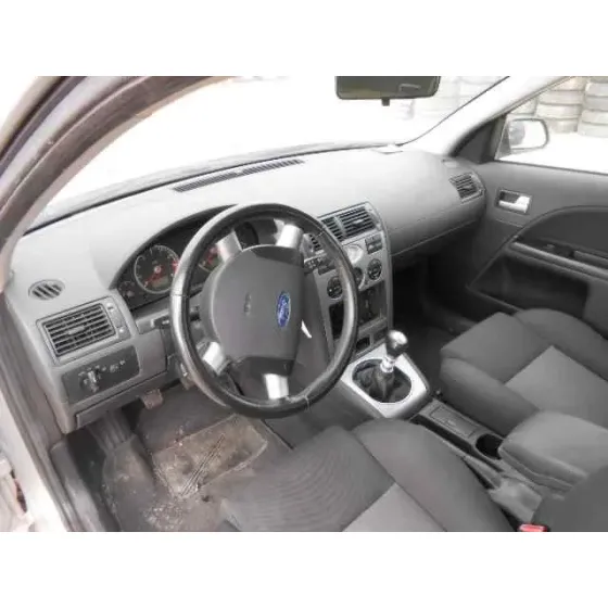 FORD MONDEO BERLINA (GE) '2001 AMBIENTE GRIS