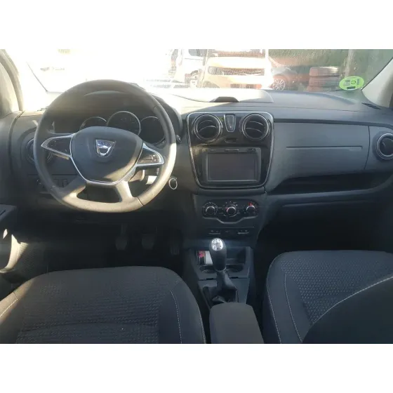 DACIA LODGY '2017 LAUREATE NEGRO