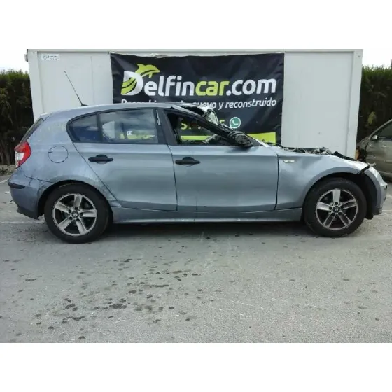 BMW SERIE 1 BERLINA (E81/E87) '2005 118D GRIS