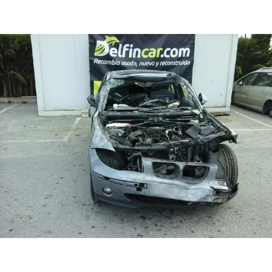 BMW SERIE 1 BERLINA (E81/E87) '2005 118D GRIS