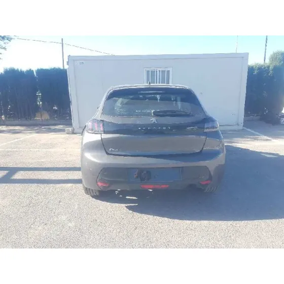 PEUGEOT 208 (P2) '2020 ALLURE GRIS OSCURO