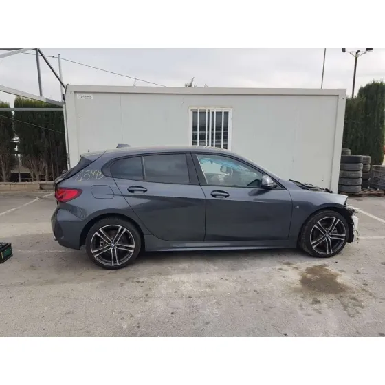 BMW SERIE 1 LIM. (F40) '2020 118D M SPORT GRIS OSCURO
