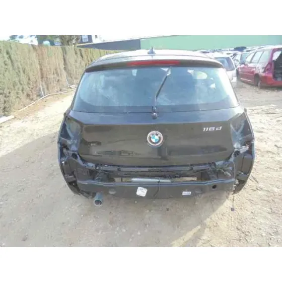 BMW SERIE 1 LIM. (F21) '2013 116D NEGRO