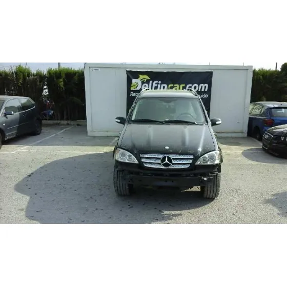 MERCEDES CLASE M (W163) '2005 270 CDI (163.113) NEGRO